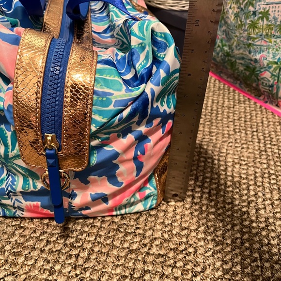Lilly Pulitzer duffle - Picture 3 of 4